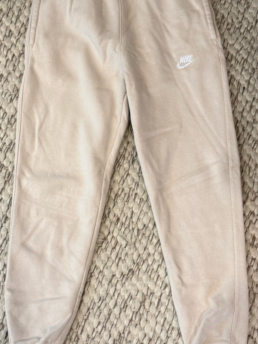 Nike Men’s Small Beige Fleece Jogger Sweatpants Embroidered Swoosh